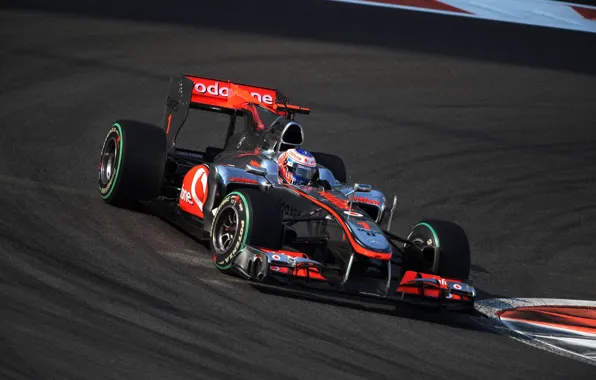Картинка McLaren, формула 1, 2010, Jenson Button, AbuDhabiGP, дженсон баттон