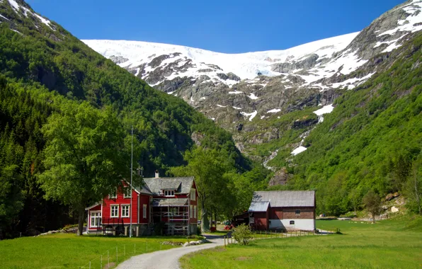 Картинка дорога, трава, снег, деревья, горы, дом, поляна, Норвегия
