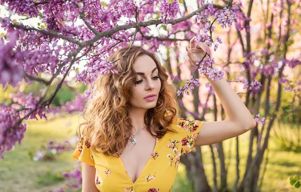 Blonde, pose, yellow dress, Георгий Дьяков