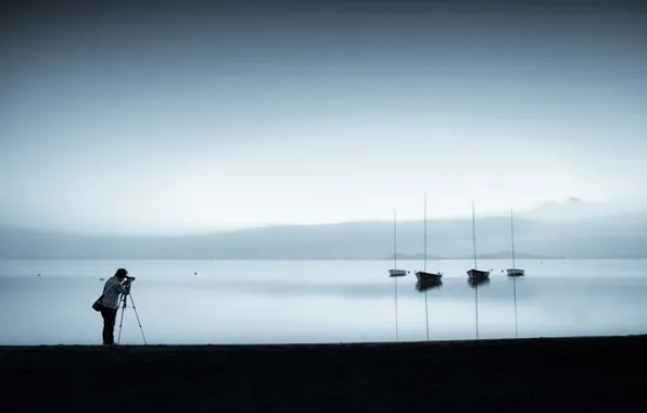Озеро, лодки, фотограф