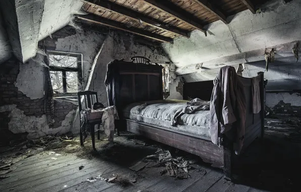 Комната, кровать, окно