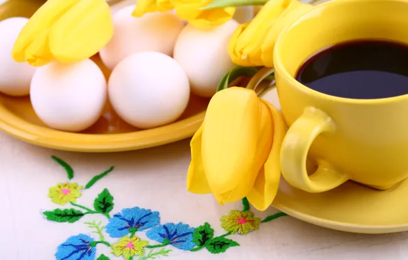 Картинка кофе, яйца, чашка, тюльпаны, жёлтая