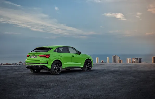 Audi, вечер, вид сзади, кроссовер, Sportback, 2020, RS Q3