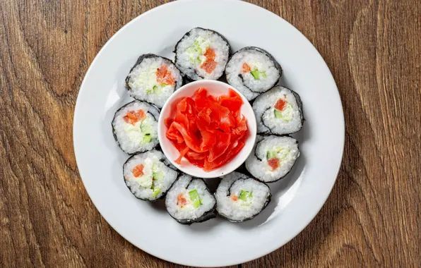 Рыба, роллы, морепродукты, имбирь