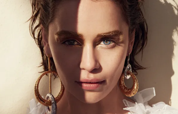 Взгляд, девушка, свет, лицо, тень, серьги, актриса, Emilia Clarke