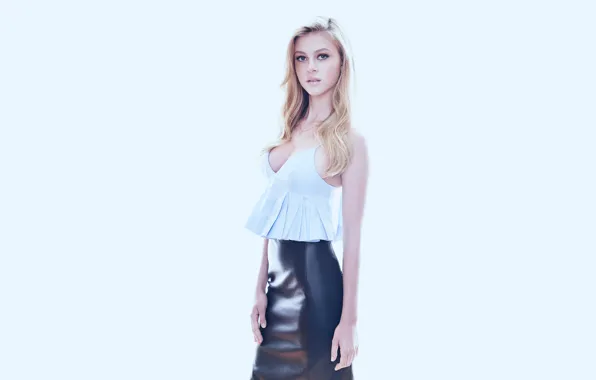 Промо, Nicola Peltz, Никола Пельтц