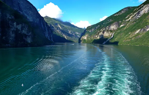 Картинка скалы, река, горы, Норвегия