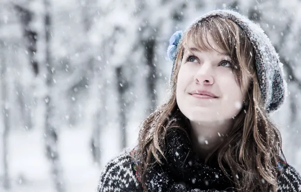 Картинка взгляд, девушка, снег, улыбка