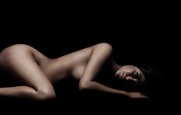 Взгляд, голая, тело, брюнетка, ножки, полумрак, соблазн, photographer