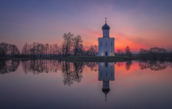 Картинка деревья, закат, отражение, река, церковь, храм, Россия, разлив