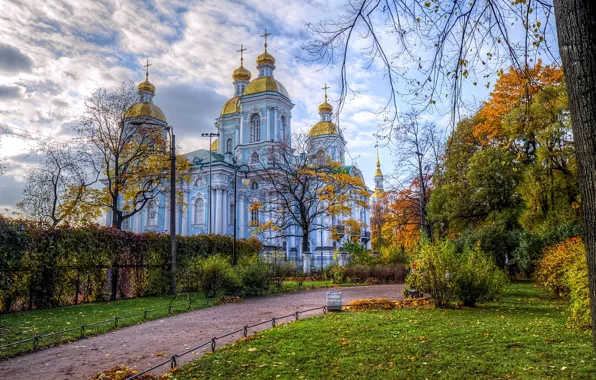 Картинка осень, небо, трава, листья, облака, деревья, парк, Санкт-Петербург
