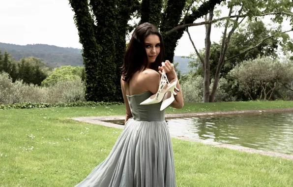 Взгляд, природа, поза, бассейн, платье, красивая, Nina Dobrev