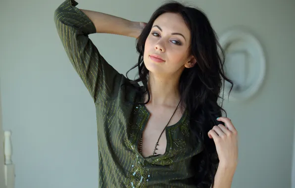 Взгляд, улыбка, руки, блузка, Joanna
