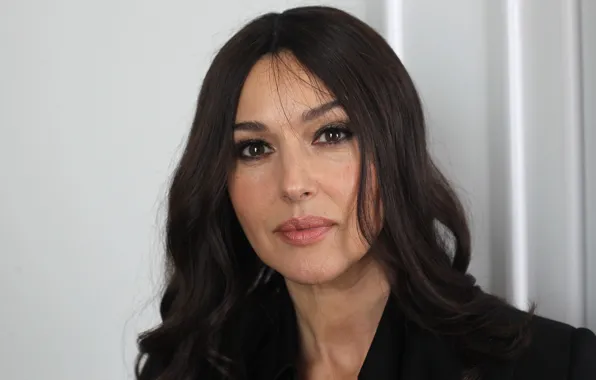 Взгляд, модель, портрет, актриса, брюнетка, прическа, Monica Bellucci, Моника Беллуччи