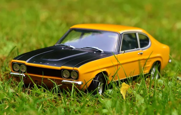 Авто, игрушка, автомобиль, ford, классика, в траве, моделька, олдтаймер