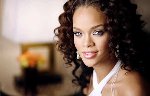 Размытость, кудряшки, певица, rihanna