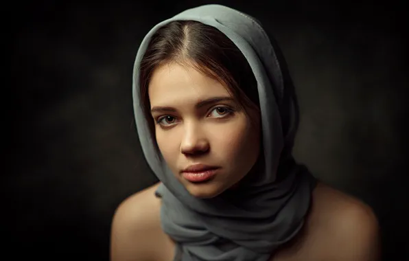 Портрет, губки, платок, ретушь