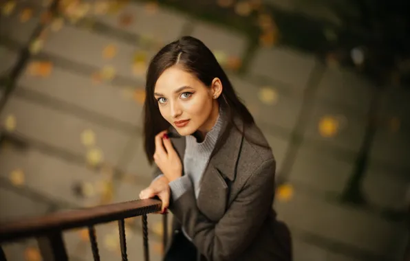Осень, взгляд, девушка, поза, рука, портрет, макияж, лестница
