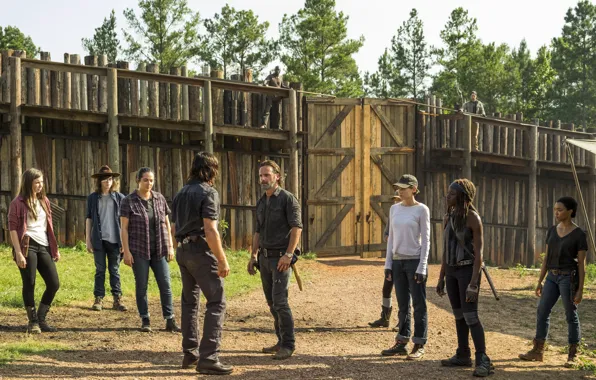 Ходячие, Episode 8, Danai Gurira as Michonne, Chandler Riggs as Carl Grimes, Norman Reedus as …