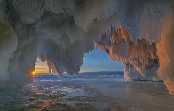 Картинка море, солнце, лучи, закат, природа, лёд, грот, Владимир Рябков