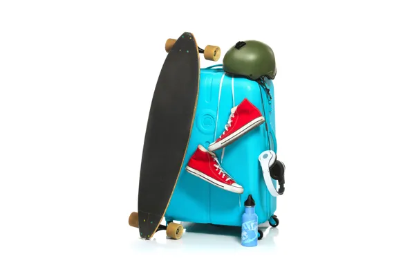 Картинка кеды, наушники, белый фон, шлем, чемодан, доска, скейт, скейтборд