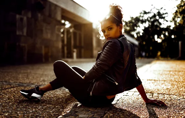 Картинка куртка, губки, Miro Hofmann, Celina