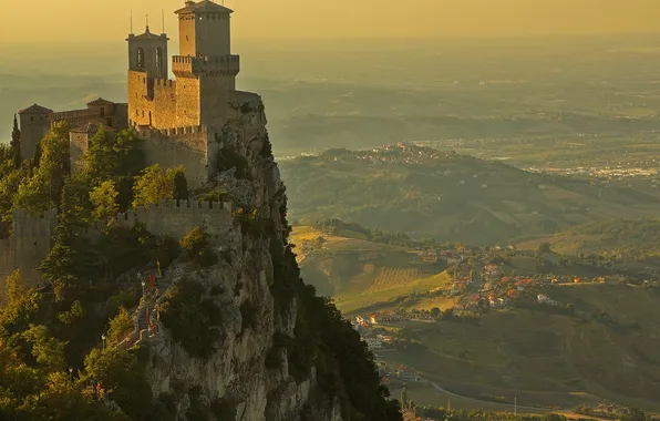 Скала, башня, гора, долина, Италия, крепость, Сан-Марино