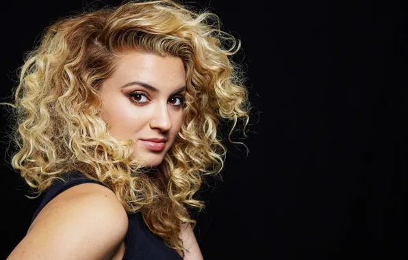 American, Singer, Torri Kelly