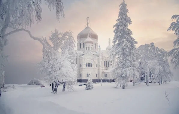Картинка зима, снег, деревья, церковь, сугробы, храм, Россия, Пермский край