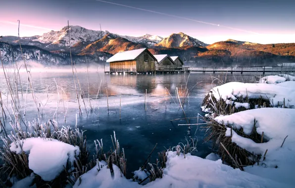 Картинка зима, лес, горы, природа, озеро, отражение, лодочные домики
