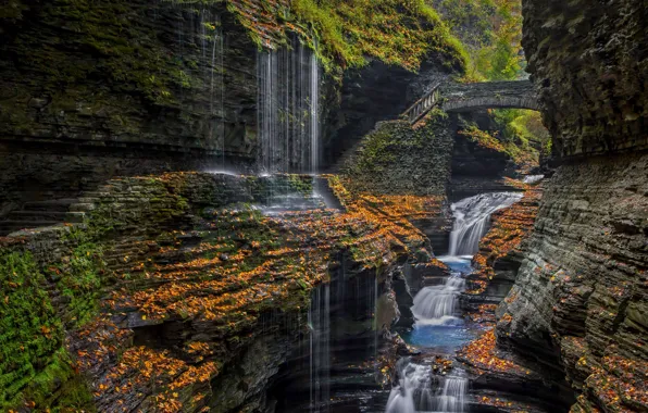 Мост, водопад, Rainbow Falls, Государственный парк Уоткинс-Глен, штат Нью-Йорке, Фингер-Лейкс