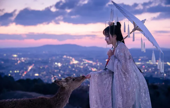 Девушка, олень, азиатка