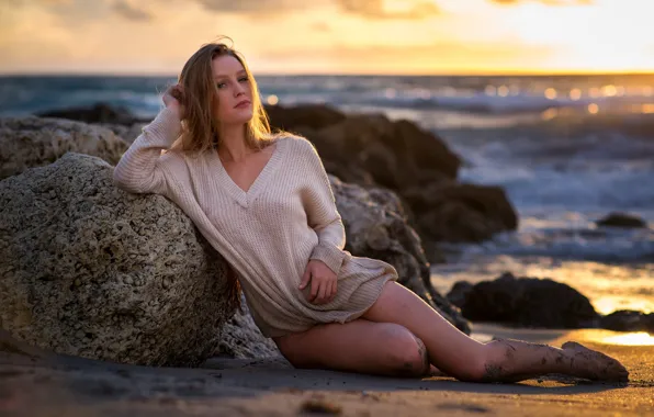 Картинка море, девушка, рассвет, ножки