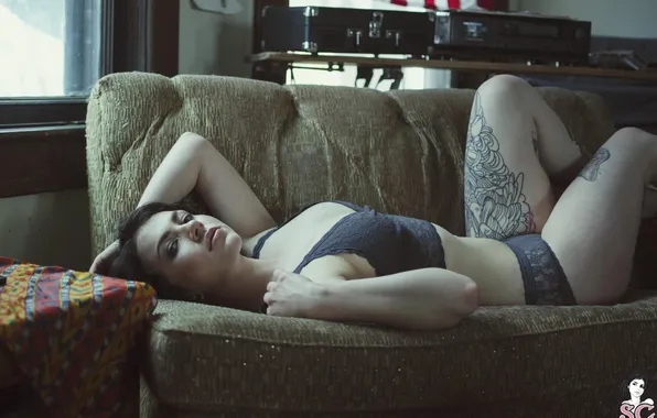 Girl, photography, beauty, hand, clothing, image, leg, Suicide Girls