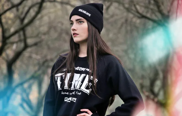Взгляд, девушка, стиль, фон, обои, модель, шапка, girl