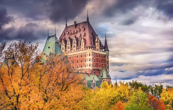 Картинка осень, небо, облака, деревья, город, краски, Канада, Квебек