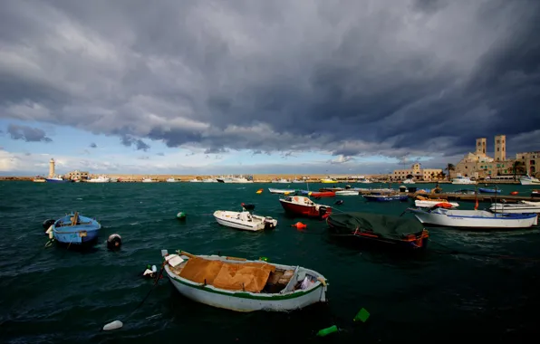 Море, лодка, башня, дома, бухта, Италия, Апулия, Мольфетта