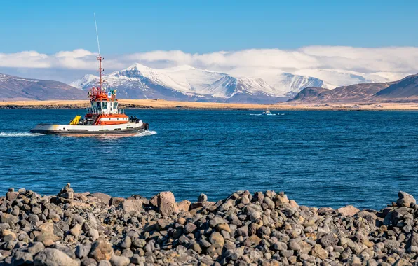 Картинка море, горы, катер, Исландия