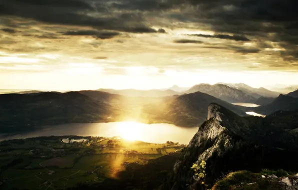 Картинка солнце, закат, горы, тучи, река, скалы, холмы, вид