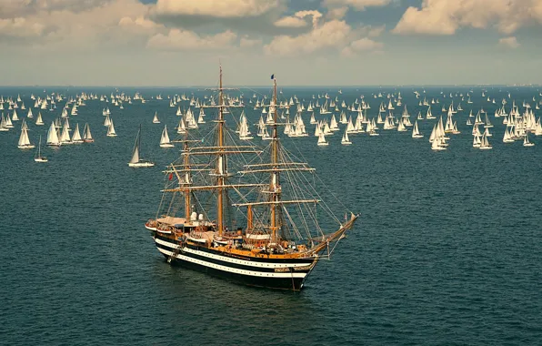 Парусник, Барселона, регата, Amerigo Vespucci