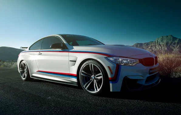 Купе, спорткар, BMW M4, белый автомобиль, Coupe M Performance
