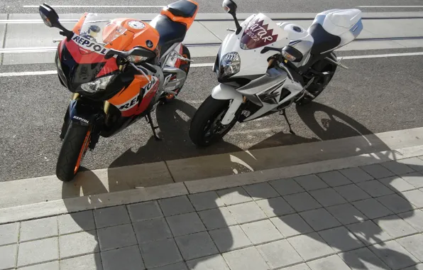 GSX-R1000, Repsol, CBR1000RR-R