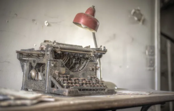 Картинка Lost, Abandoned, Typewriter