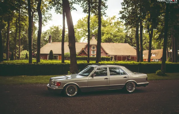 Mercedes-Benz, stance, w126