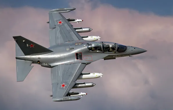 ВВС России, Mitten, Як-130, учебно-боевой