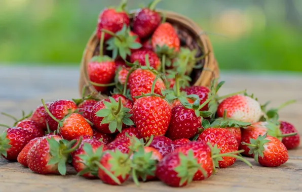 Картинка ягоды, клубника, красные, fresh, wood, спелая, sweet, strawberry
