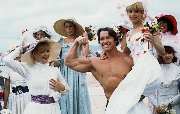 Девушки, съемка, Арнольд Шварценеггер, Arnold Schwarzenegger