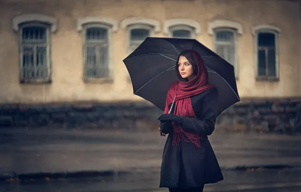 Картинка дождь, зонт, макияж, пальто