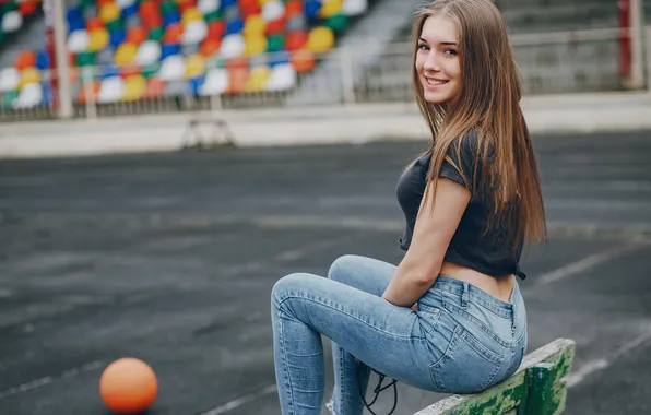 Картинка girl, jeans, ball, cute