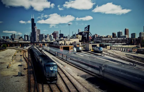Картинка облака, город, небоскребы, Чикаго, железная дорога, поезда, Иллиноис